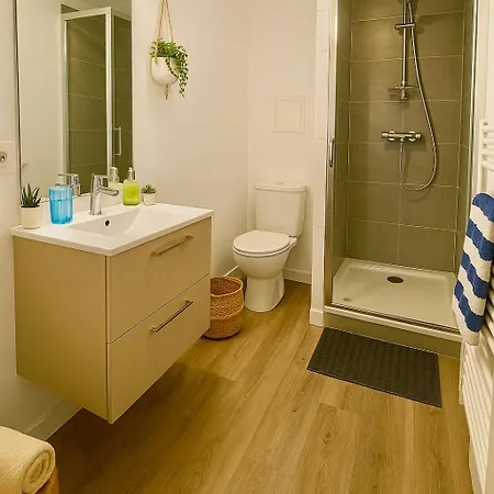 Maison Des Alpes Acces Station Les 2 Alpes 1h Grenoble Holiday home